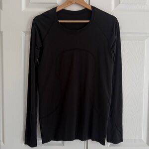 Lululemon Swiftly Tech Long Sleeve Shirt